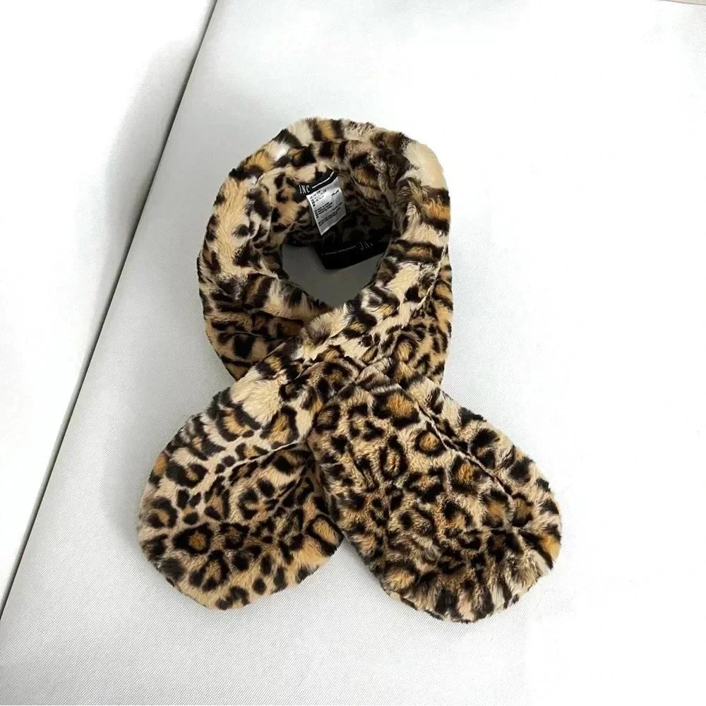 I.N.C Pull-Through Faux -Fur Scarf Leopard Print Black And Brown Soft Cozy